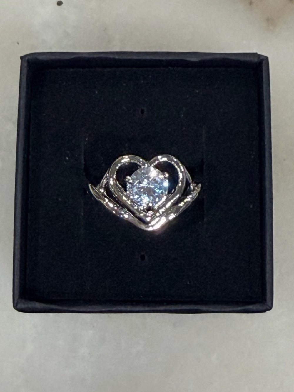 Silver Heart Blue Cubic Zirconia Ring - Size 6.25